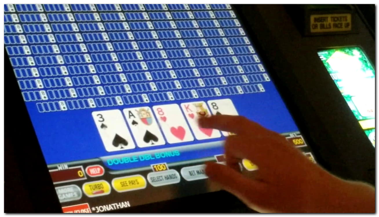235 Loyal Free Spins! at Royal Panda Casino