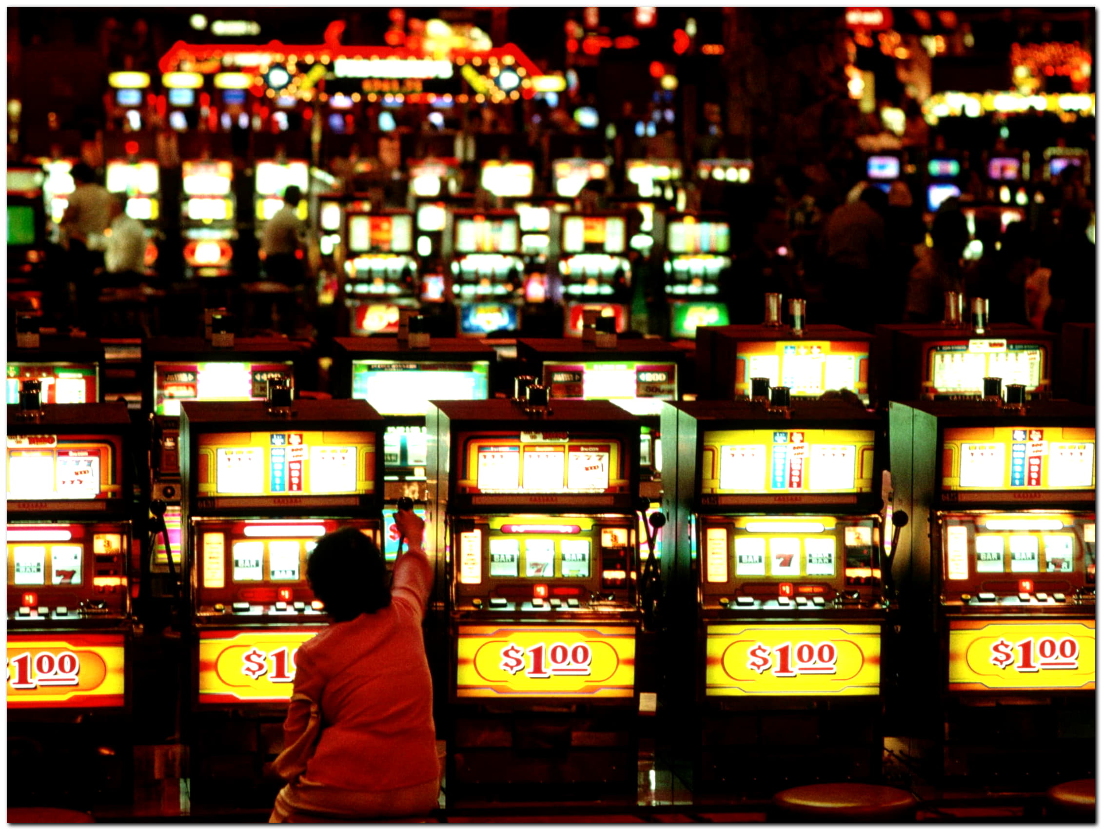 EURO 4465 no deposit bonus at Genesis Casino