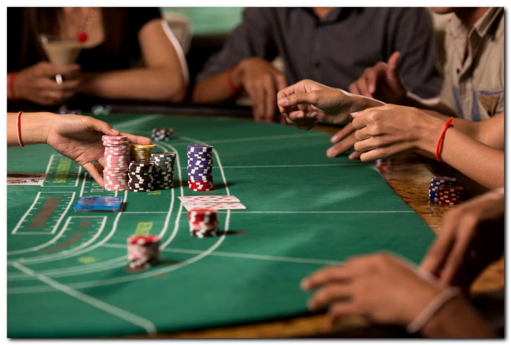€685 Mobile freeroll slot tournament at No Bonus Casino