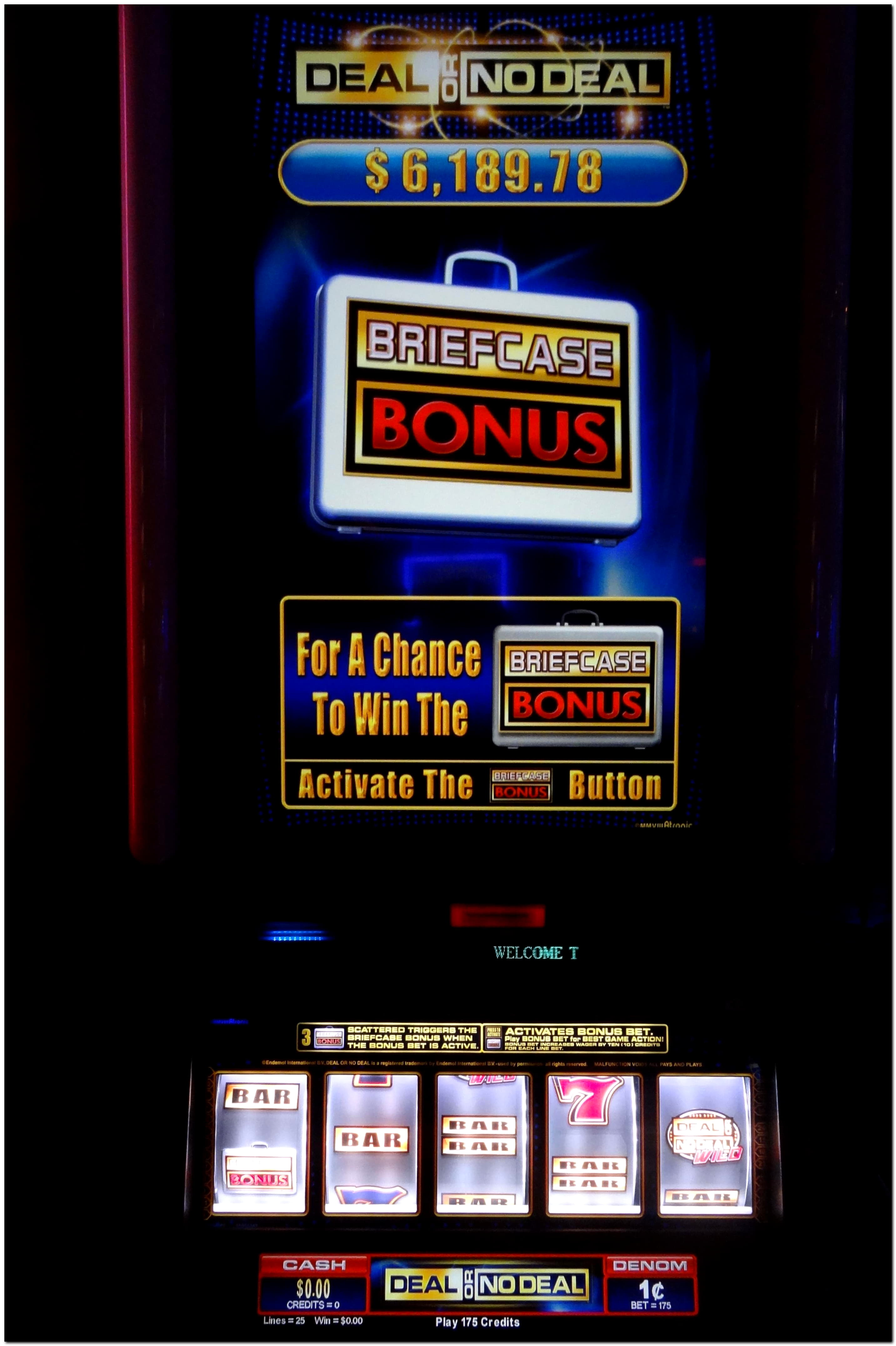 €4305 No deposit casino bonus at Royal Panda Casino