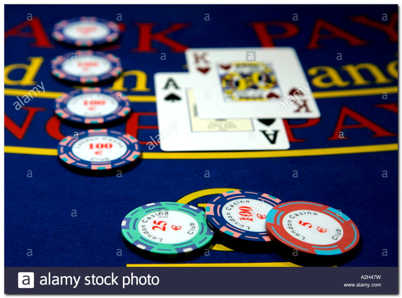 Eur 525 Mobile freeroll slot tournament at Power Spins Casino