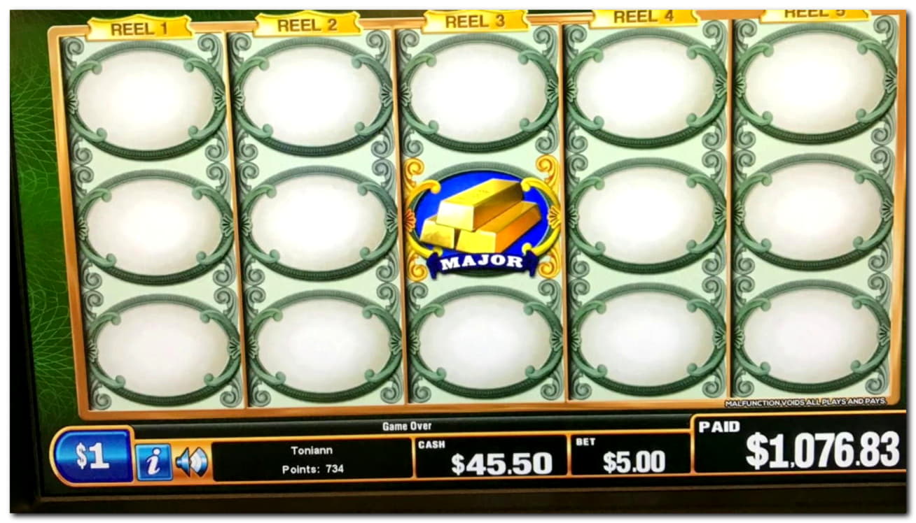 655% Casino Welcome Bonus at Royal Panda Casino
