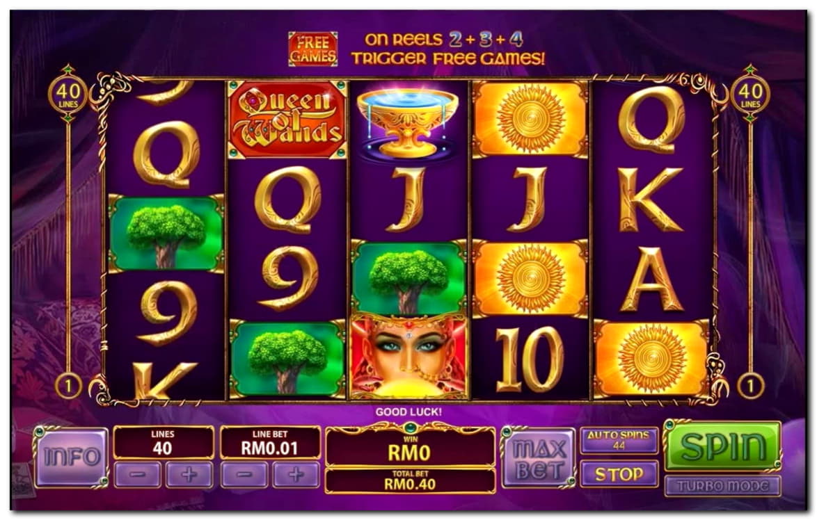 $960 Daily freeroll slot tournament at Superior Casino