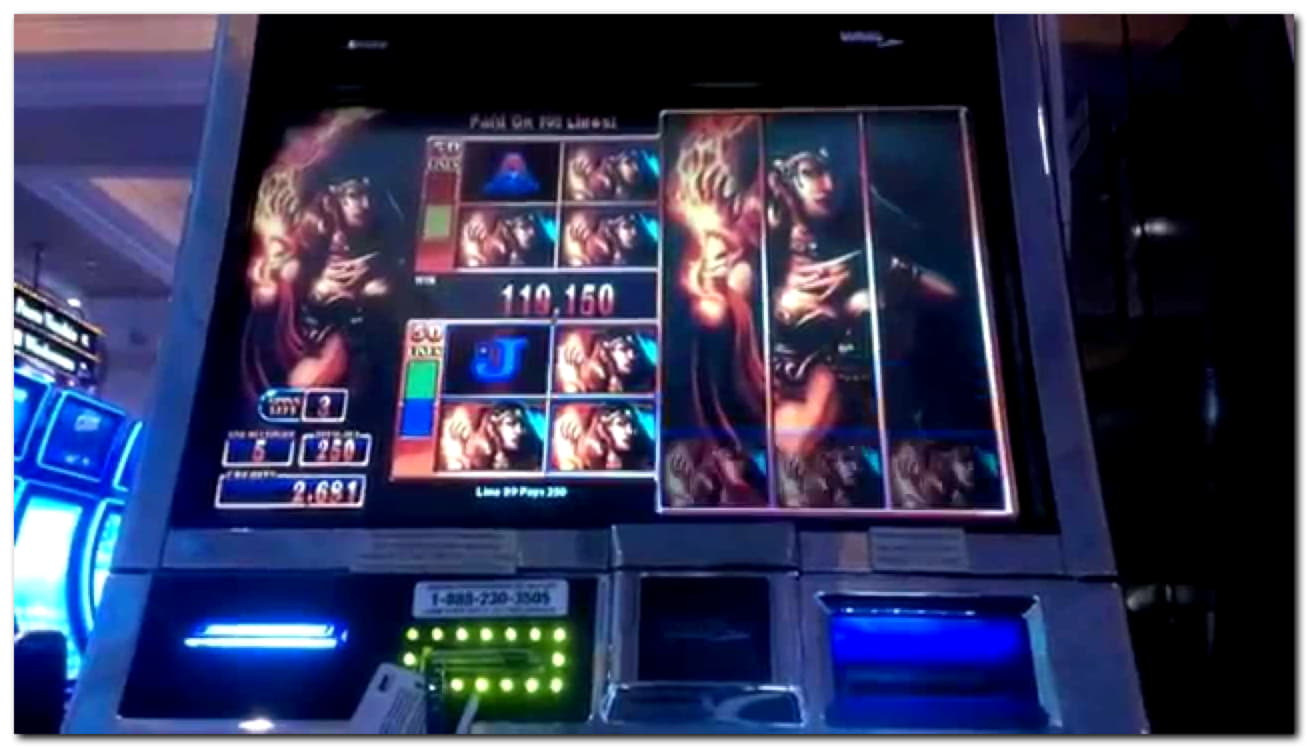 Eur 450 Daily freeroll slot tournament at Mansion Casino