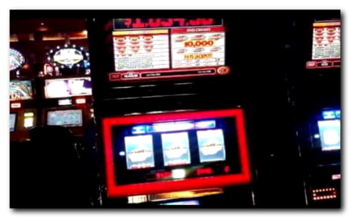 $990 Daily freeroll slot tournament at Slots Heaven Casino