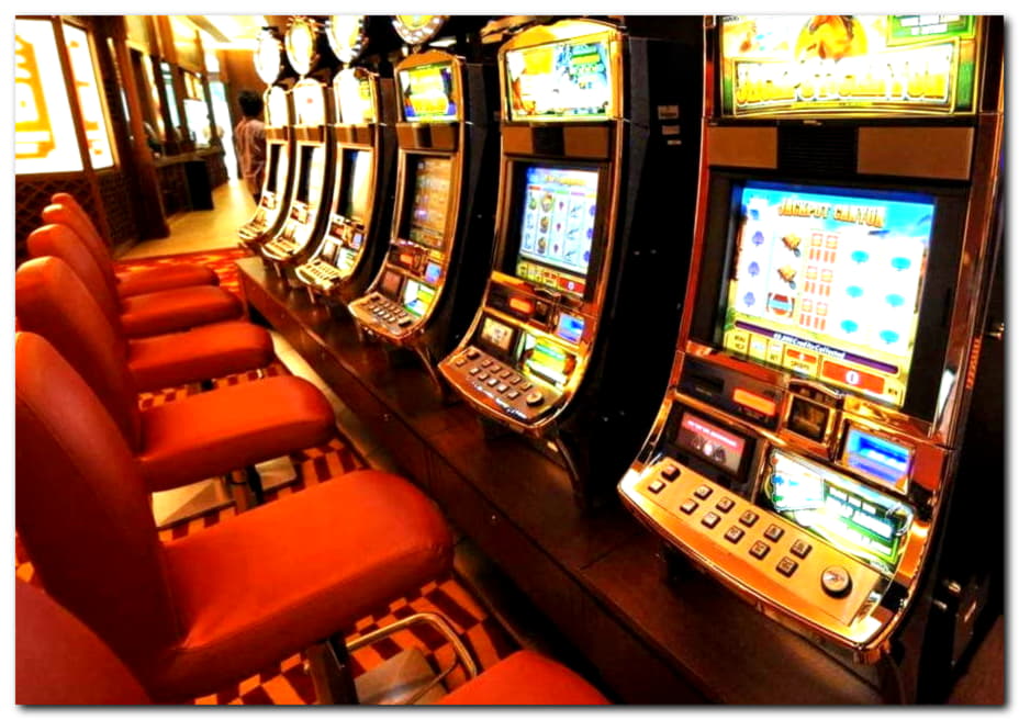 $440 Daily freeroll slot tournament at BranGo Casino