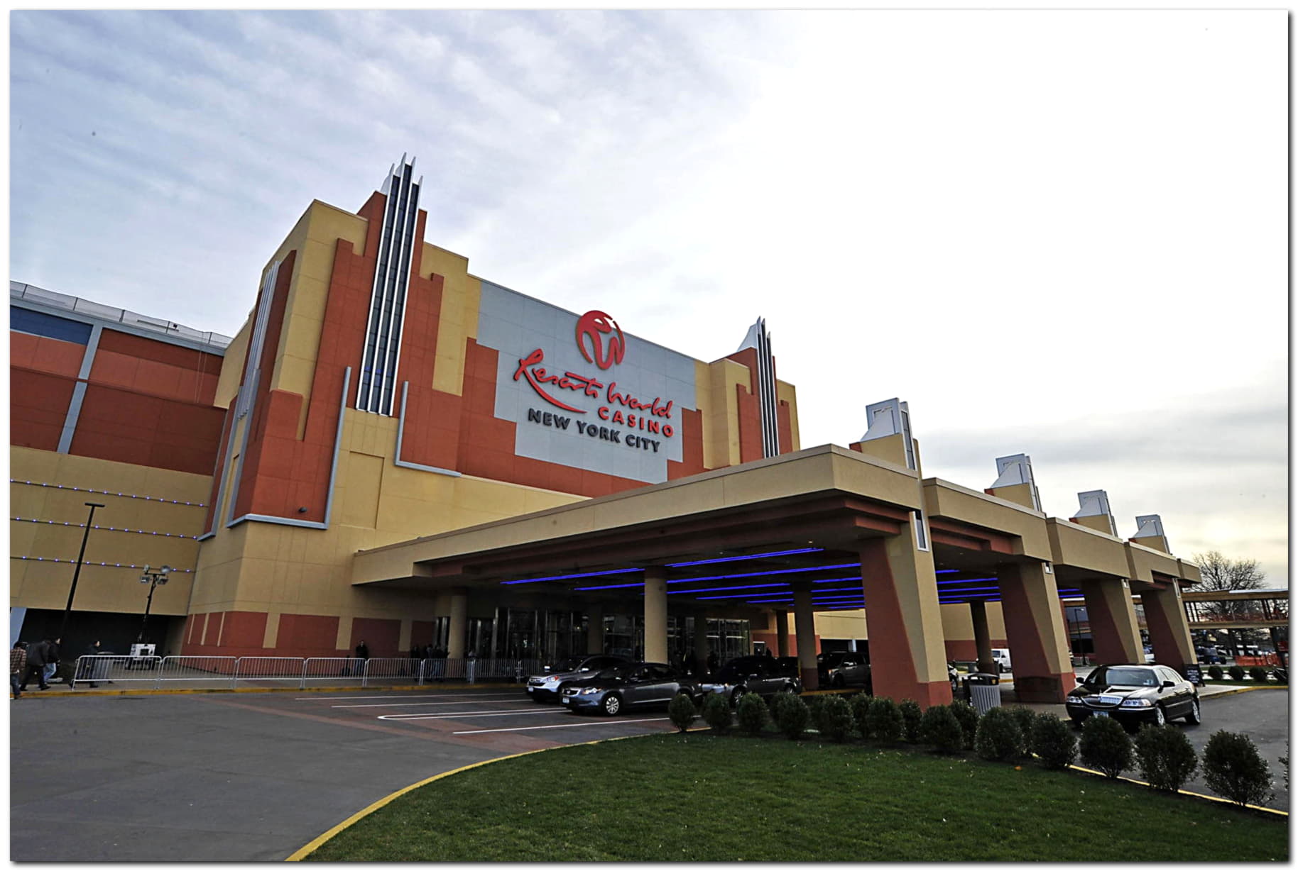 90 FREE Spins at Golden Star Casino