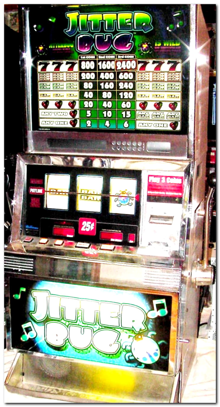 785% Deposit match bonus at Casino com