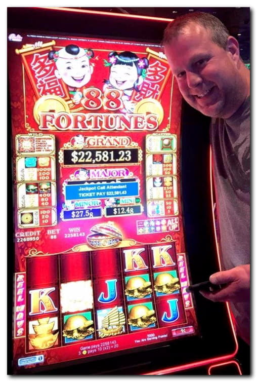 £20 Casino tournaments freeroll at Royal Panda Casino