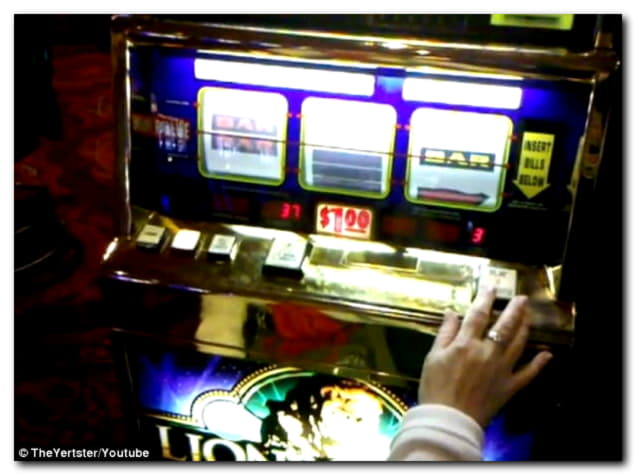 EUR 330 Online Casino Tournament at Casino com