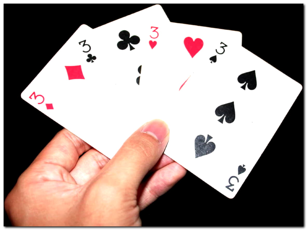 240 Loyal Free Spins! at Mobile Bet Casino