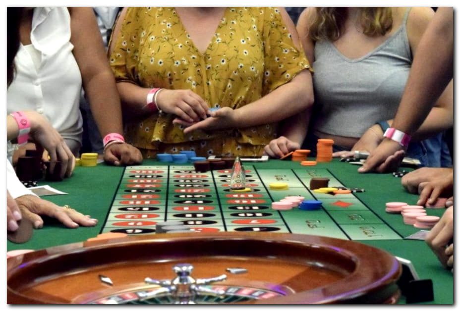 200 free spins no deposit casino at Superior Casino