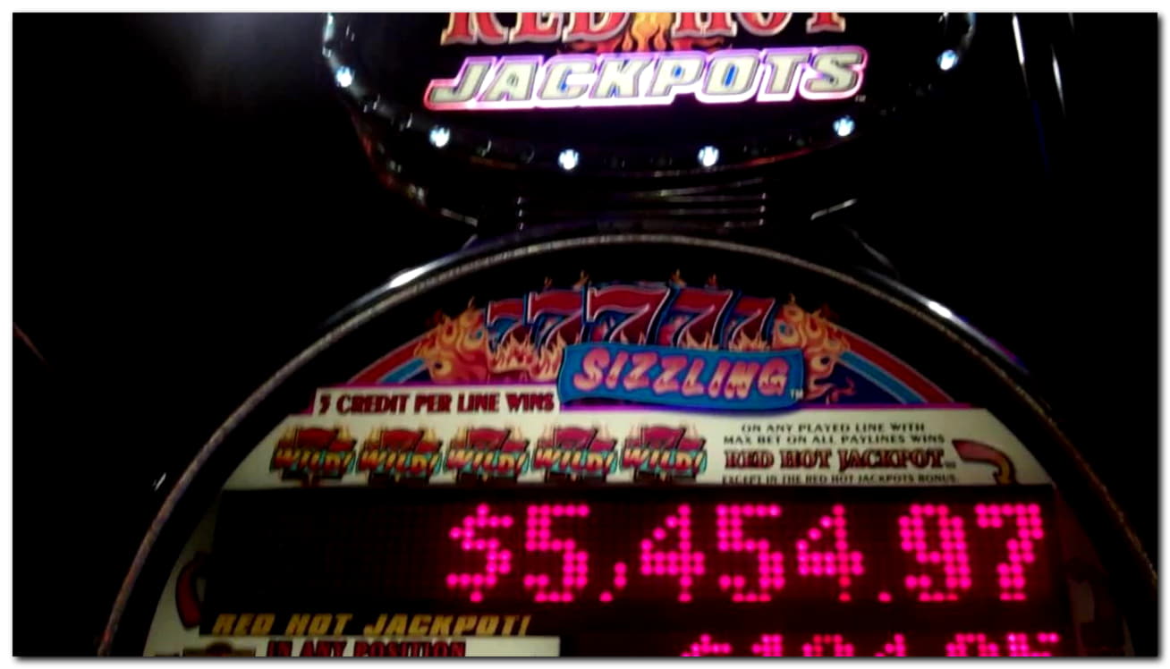 $420 Mobile freeroll slot tournament at Red Bet Casino