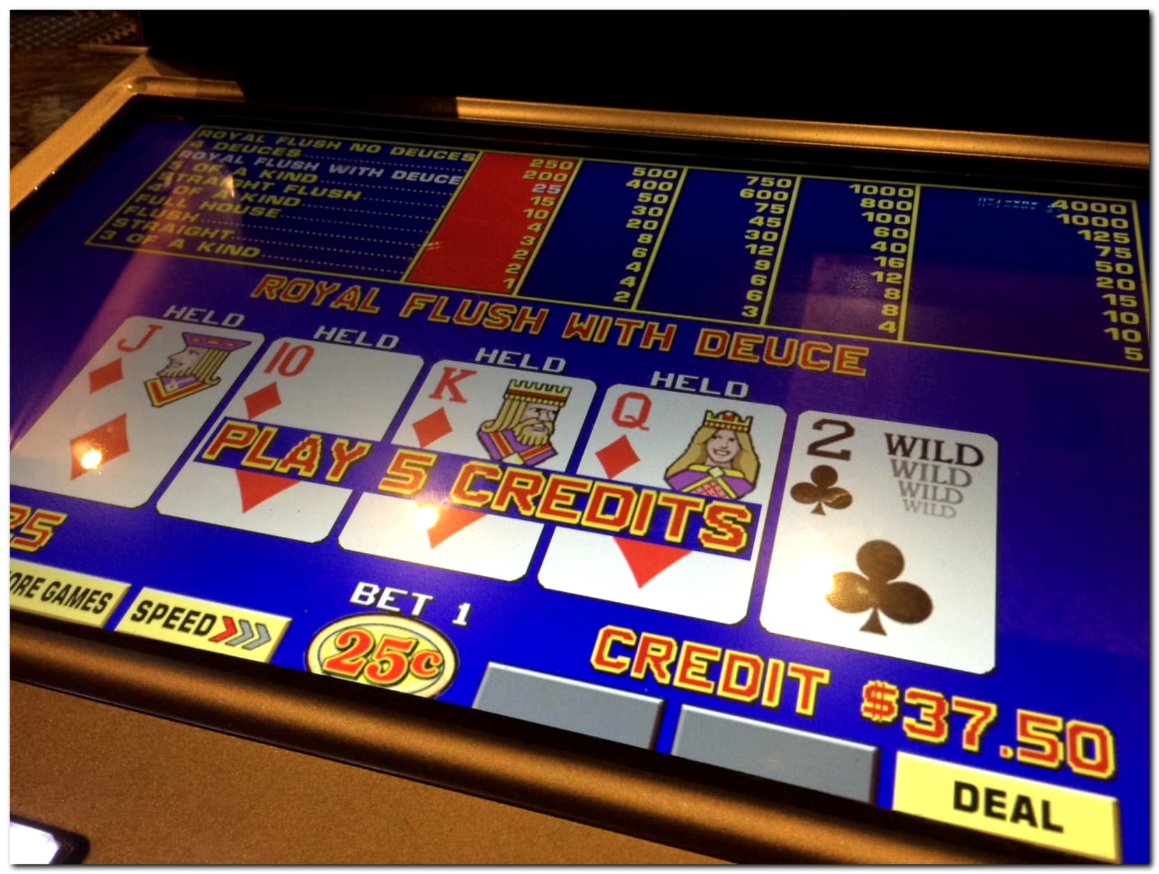 €275 FREE CHIP CASINO at Challenge Casino