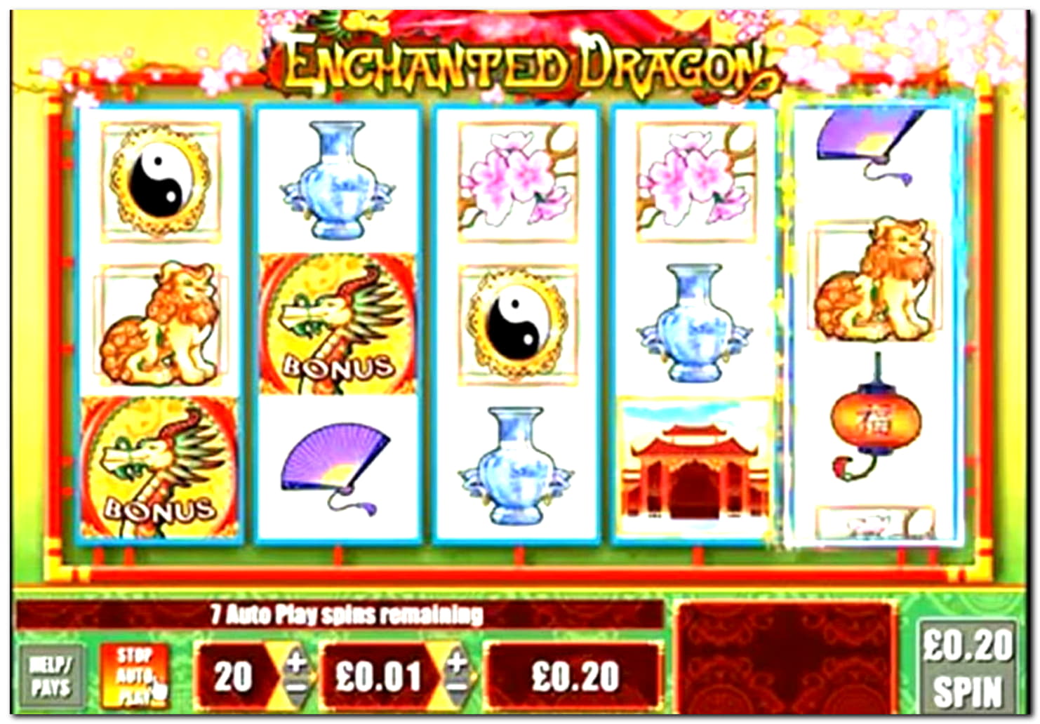 EURO 295 Daily freeroll slot tournament at Royal Panda Casino