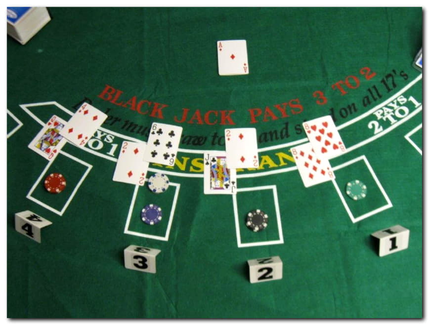 290 Free Casino Spins at Royal Panda Casino