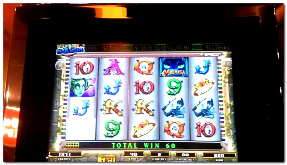 €605 Daily freeroll slot tournament at Villento Casino