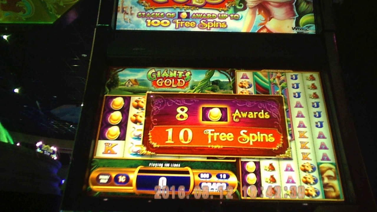 $930 Daily freeroll slot tournament at Liberty Slots Casino