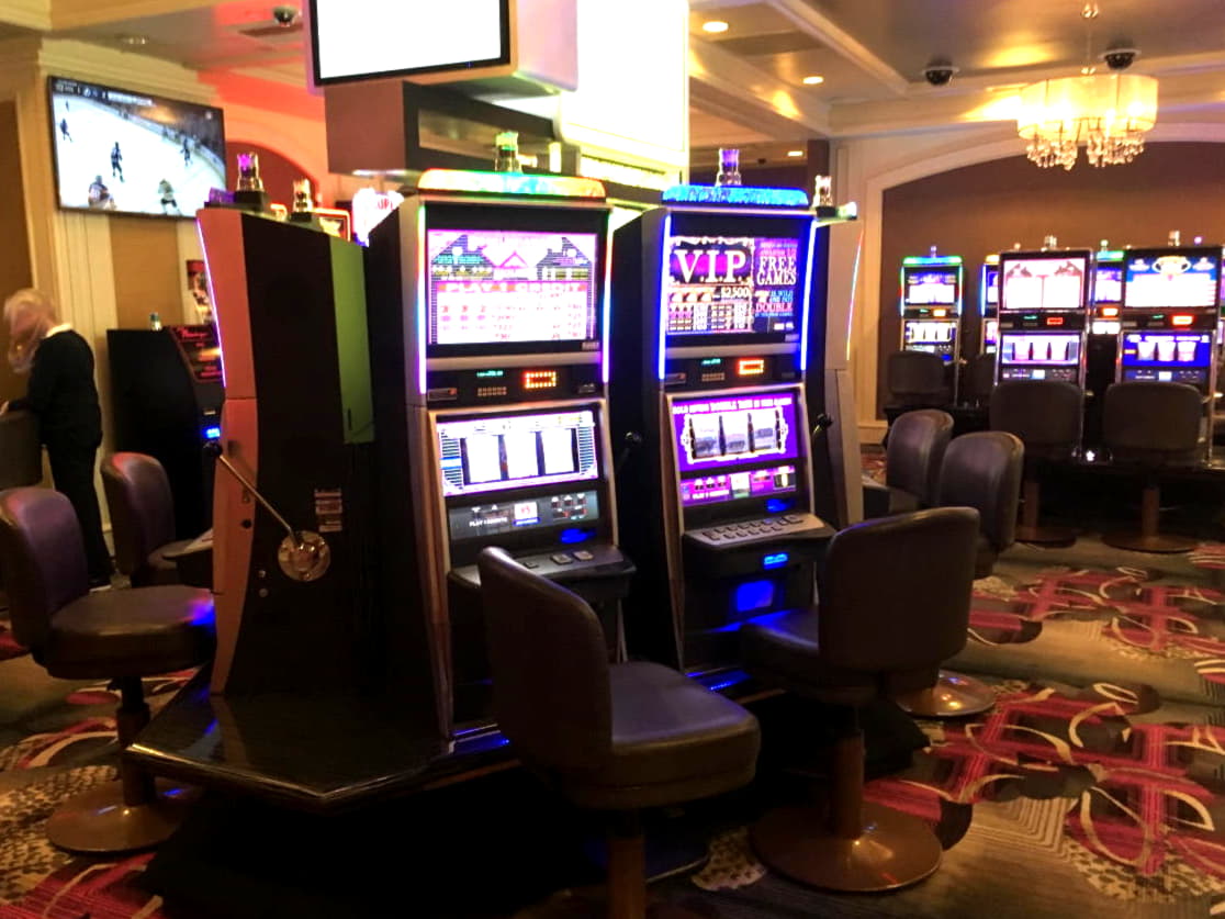 EUR 2855 No deposit bonus at Mobile Bet Casino