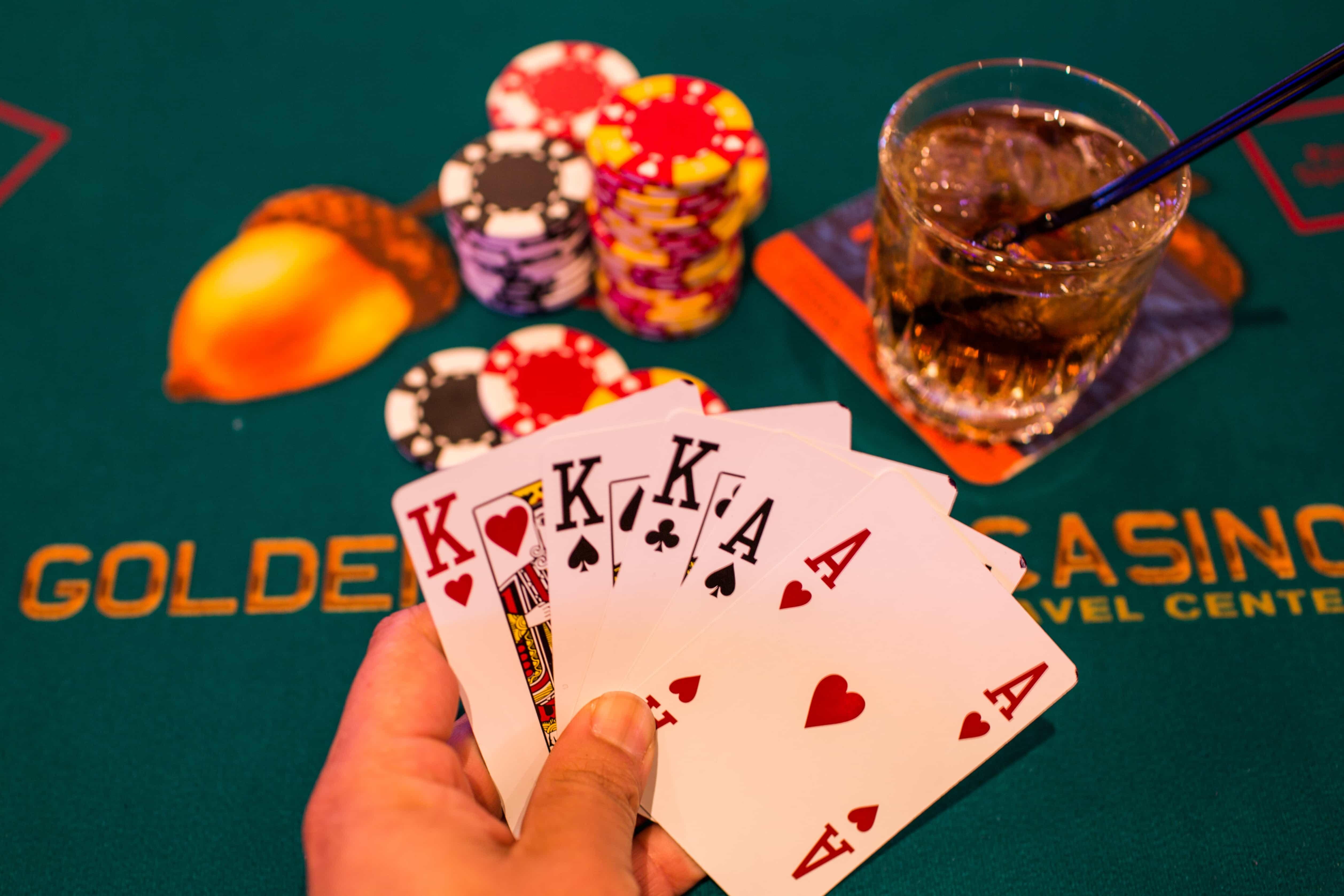 200 Loyalty Free Spins! at Royal Panda Casino