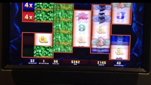 €860 NO DEPOSIT CASINO BONUS at Liberty Slots Casino