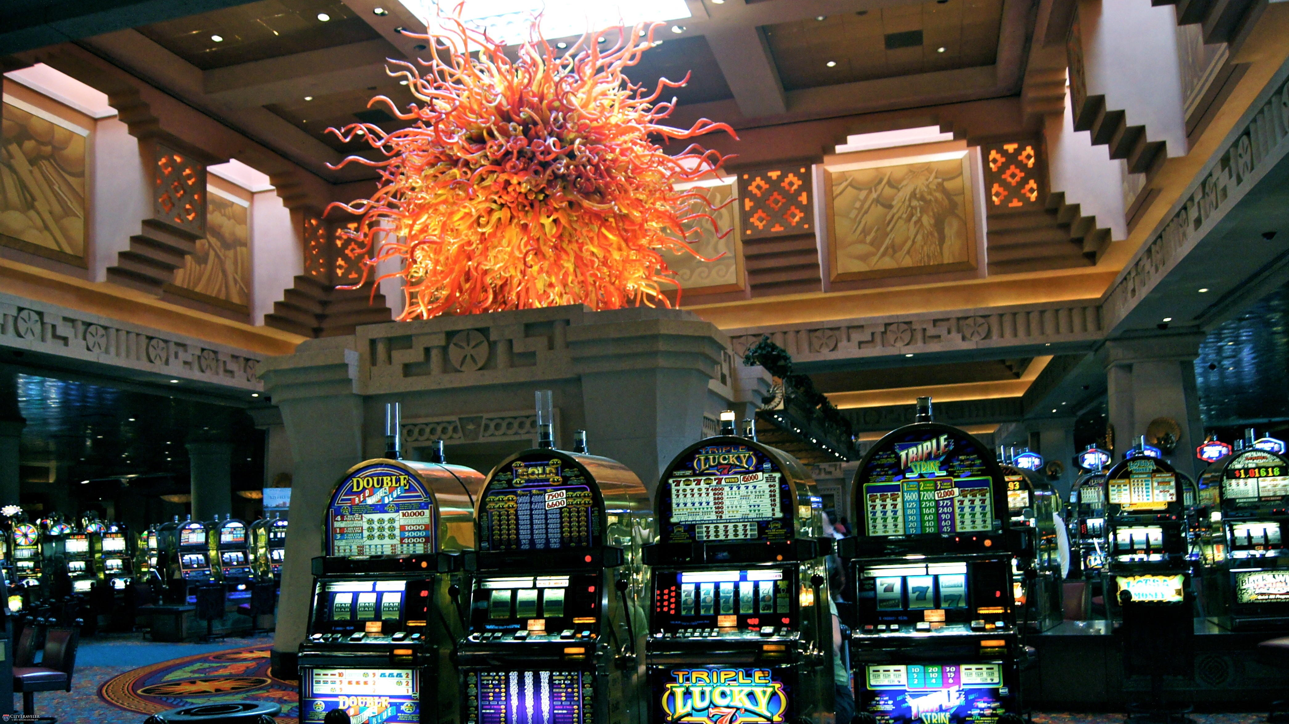 240 FREE SPINS at Slots Billion Casino