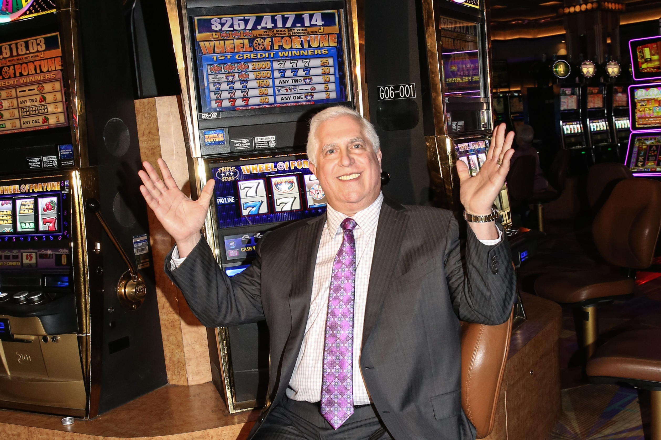 235 FREE SPINS at Slots Billion Casino