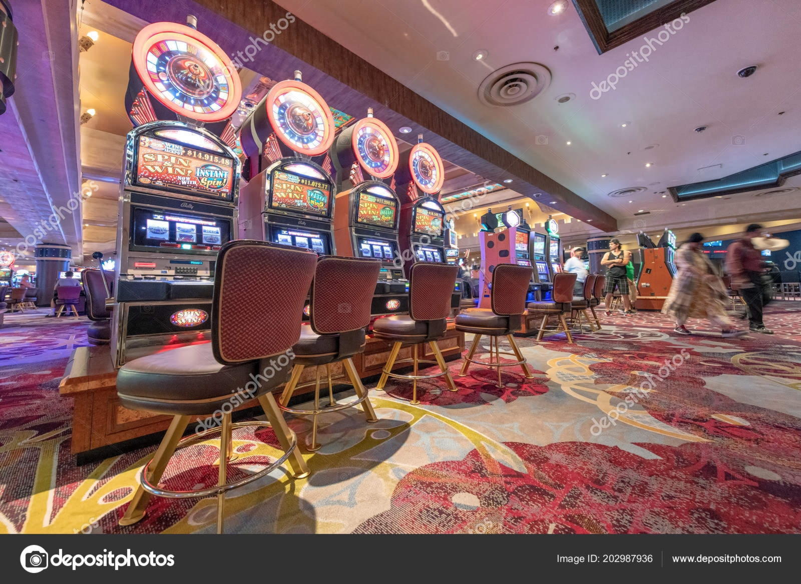 44 Free Spins no deposit at Challenge Casino