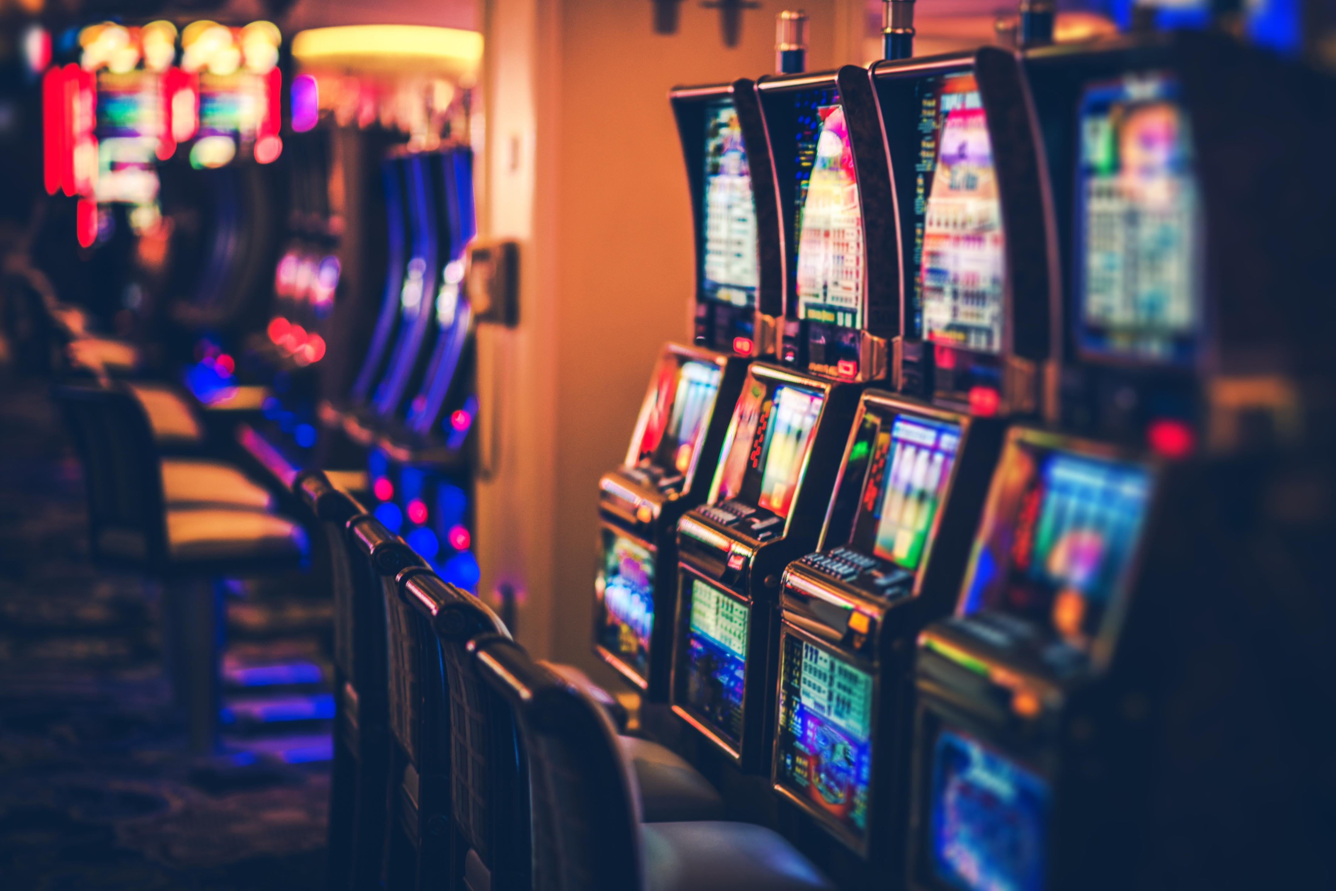 220 Loyalty Free Spins! at Casino Las Vegas