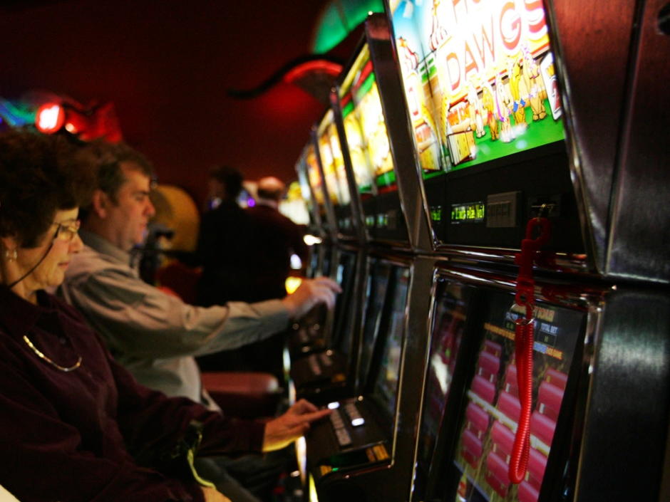 EURO 435 Mobile freeroll slot tournament at Casino Las Vegas